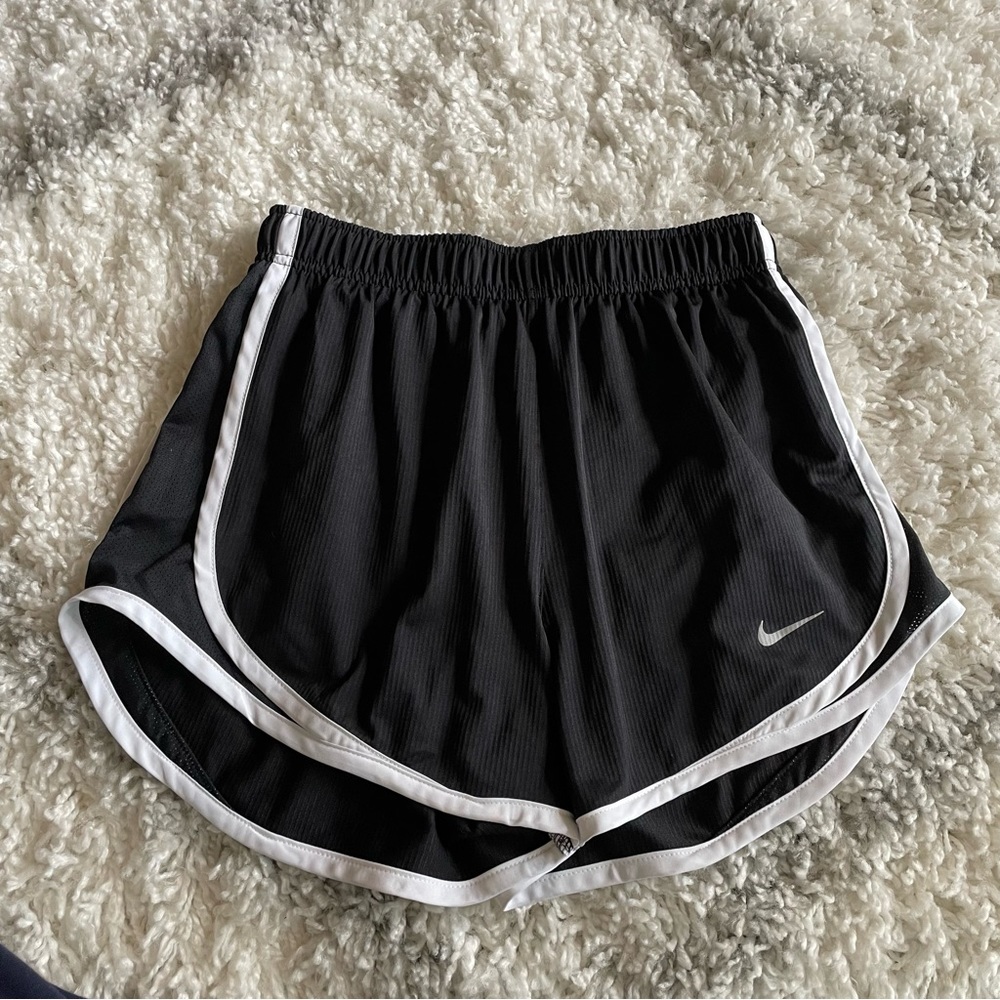 NIKE DRI FIT SHORTS